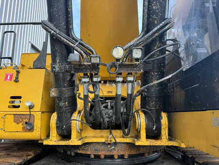 Korečková rýpadla 0 Caterpillar 374FL (19)