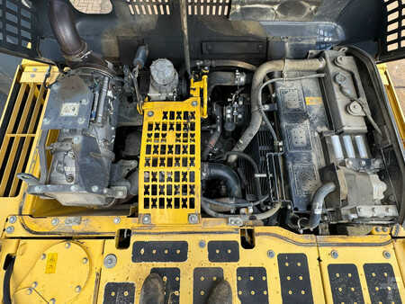 Escavadora de rastos 2015 Komatsu PC240LC-10 (29)