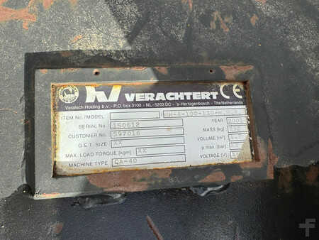 Escavadora de rastos 2015 Komatsu PC240LC-10 (32)