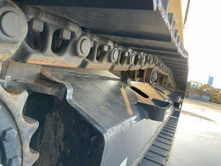 Koparki gąsienicowe 2025 Komatsu PC210LC-10MO (14)