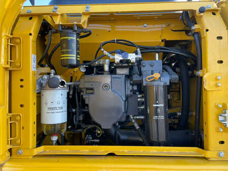 Koparki gąsienicowe 2025 Komatsu PC210LC-10MO (30)