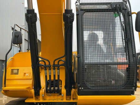 Rupsgraafmachines 2025 JCB 205 (10)