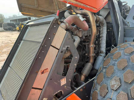 Compactador monocilíndrico 2016 Hamm H13i VIO (23)