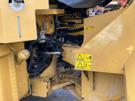 Hjullæsser 2004 Caterpillar 950G (19)