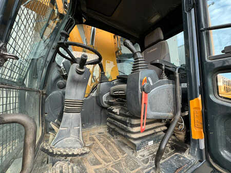 Hjulgraver 2015 Hyundai Robex 180W-9A (24)