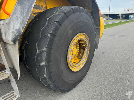 Wheel Loaders 2021 Volvo L220H (22)