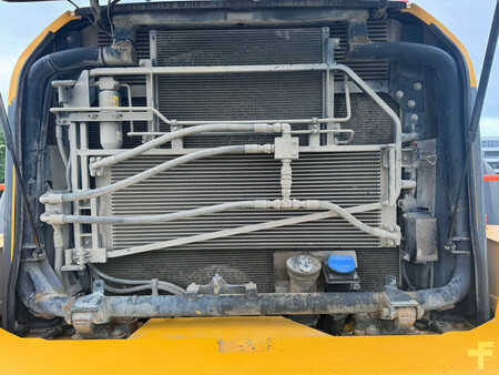 Wheel Loaders 2021 Volvo L220H (28)