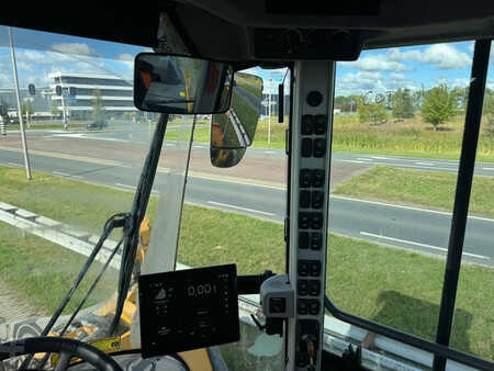 Wheel Loaders 2021 Volvo L220H (17)