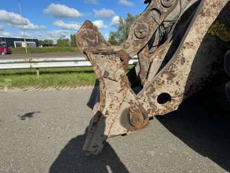 Wheel Loaders 2021 Volvo L220H (21)
