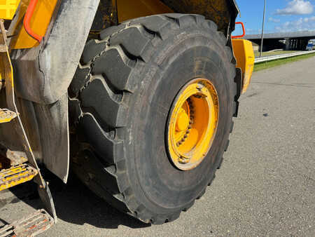 Wheel Loaders 2021 Volvo L220H (9)