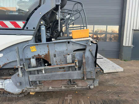 Pavimentadoras de oruga 2015 VÖGELE Super 1800-3i (27)