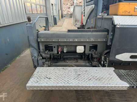 Pavimentadoras de oruga 2015 VÖGELE Super 1800-3i (38)