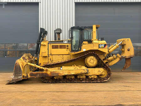 Bulldosere 2009 Caterpillar D8R (1)