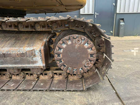 Beltegraver 2013 Caterpillar 320E LRR (13)