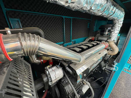 Power Generator 2022 Giga Power LT-W200GF 250 kVA silent generator DEMO (13)