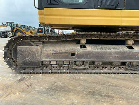 Escavadora de rastos 2016 Caterpillar 325F LCR (18)