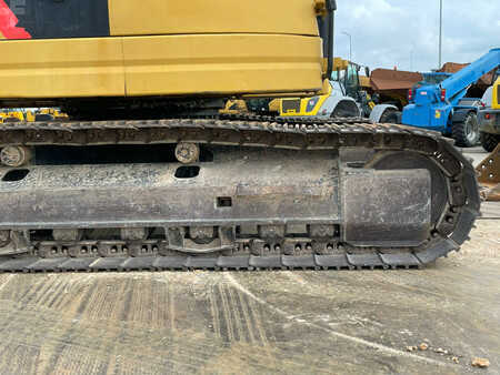 Escavadora de rastos 2016 Caterpillar 325F LCR (21)