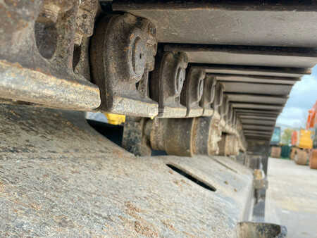 Escavadora de rastos 2016 Caterpillar 325F LCR (24)