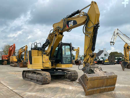 Escavadora de rastos 2016 Caterpillar 325F LCR (8)