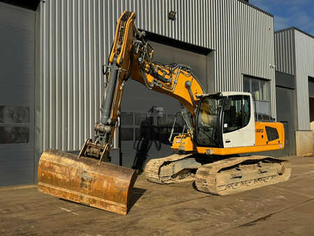 Bæltegraver 2014 Liebherr R920LC (11)