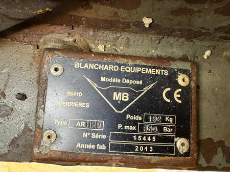 Bæltegraver 2014 Liebherr R920LC (17)