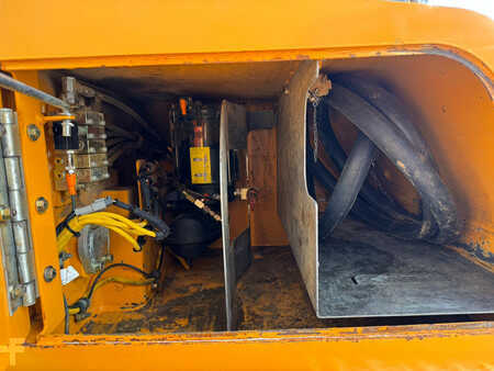 Bæltegraver 2014 Liebherr R920LC (33)