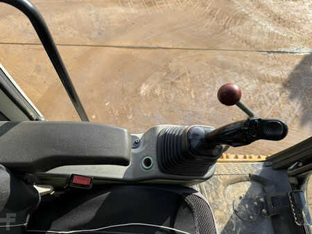 Bæltegraver 2014 Liebherr R920LC (40)