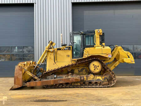 Bulldosere 2010 Caterpillar D6T XL (1)