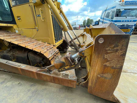 Bulldosere 2010 Caterpillar D6T XL (11)