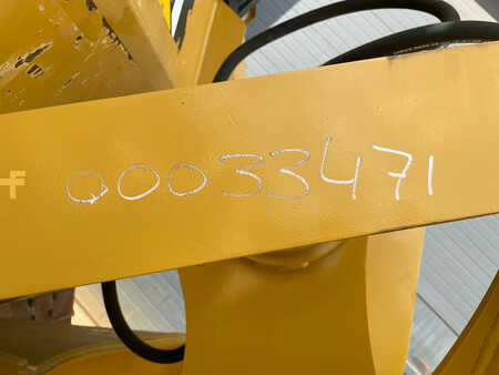 Bulldosere 2010 Caterpillar D6T XL (13)