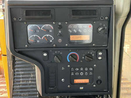 Bulldosere 2010 Caterpillar D6T XL (23)