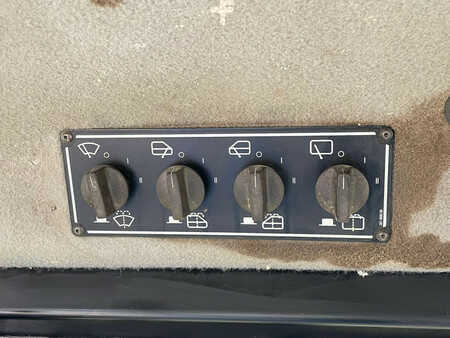 Bulldosere 2010 Caterpillar D6T XL (27)