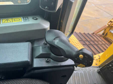 Bulldosere 2016 Caterpillar D6T LGP (22)