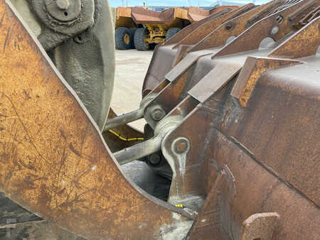 Pale Gommate 1986 Caterpillar 988B (15)