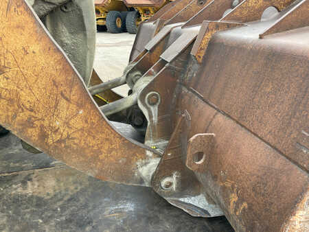 Pale Gommate 1986 Caterpillar 988B (16)