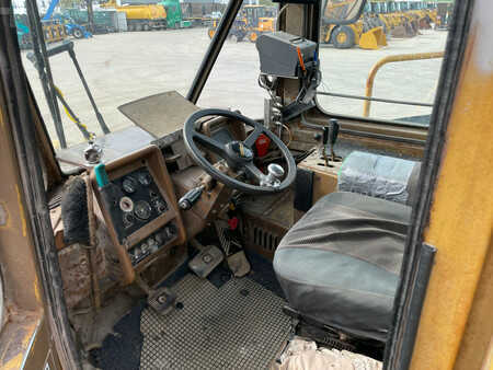 Pale Gommate 1986 Caterpillar 988B (27)
