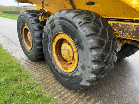 Kink Dumprar 2012 Bell B30D (13)