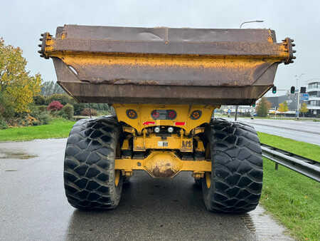 Kink Dumprar 2012 Bell B30D (4)