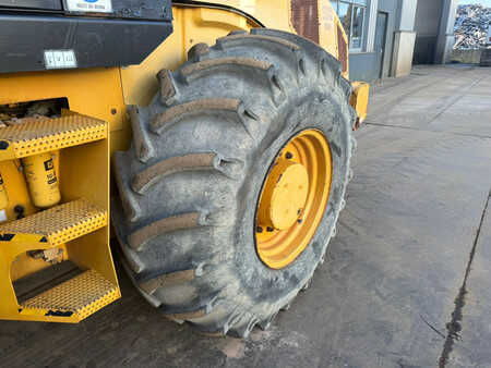 Single drum compactors 2011 Caterpillar CP76 Padfoot roller (18)