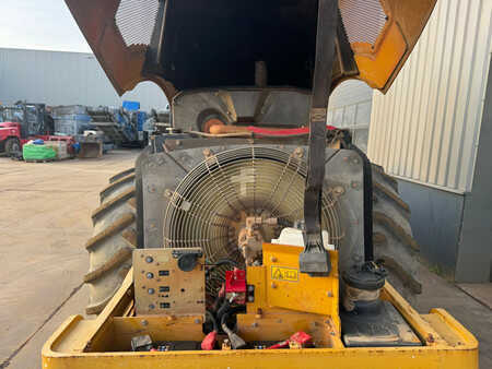 Single drum compactors 2011 Caterpillar CP76 Padfoot roller (23)