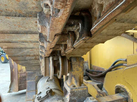 Escavadoras 2005 Caterpillar D6N LGP (17)