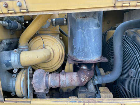 Escavadoras 2005 Caterpillar D6N LGP (29)