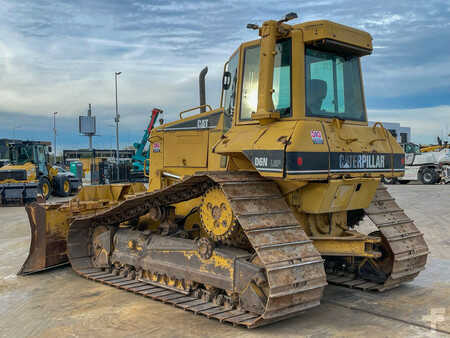 Escavadoras 2005 Caterpillar D6N LGP (3)