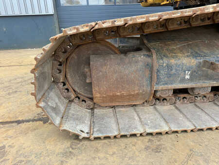 Kedjegraver 2019 Caterpillar 326F L (11)