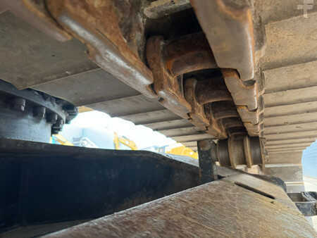 Kedjegraver 2019 Caterpillar 326F L (18)