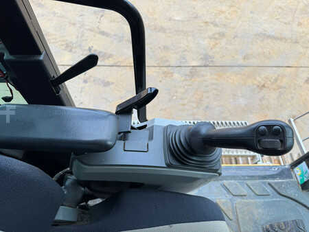 Kedjegraver 2019 Caterpillar 326F L (23)