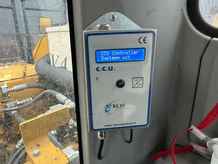 Kedjegraver 2019 Caterpillar 326F L (25)