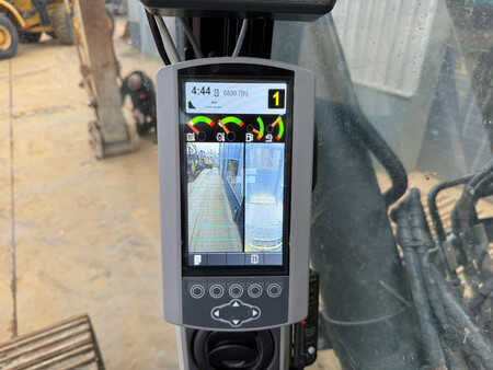 Kedjegraver 2019 Caterpillar 326F L (26)