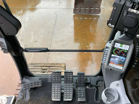 Kedjegraver 2018 Hitachi ZX250LC-6 (22)