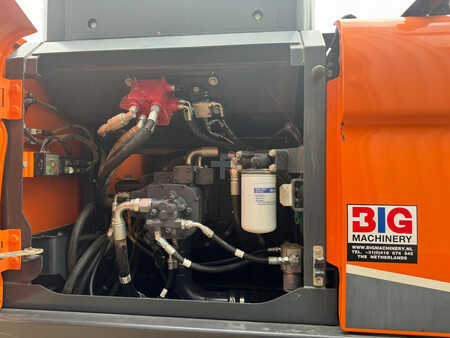 Escavadora de rastos 2022 Doosan DX225LC-7 (32)